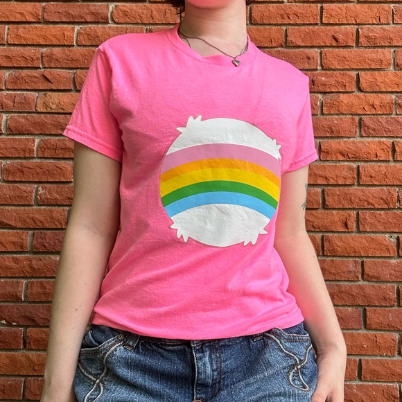 Carebears Cheer Bear graphic tee - Picture 7 of 10